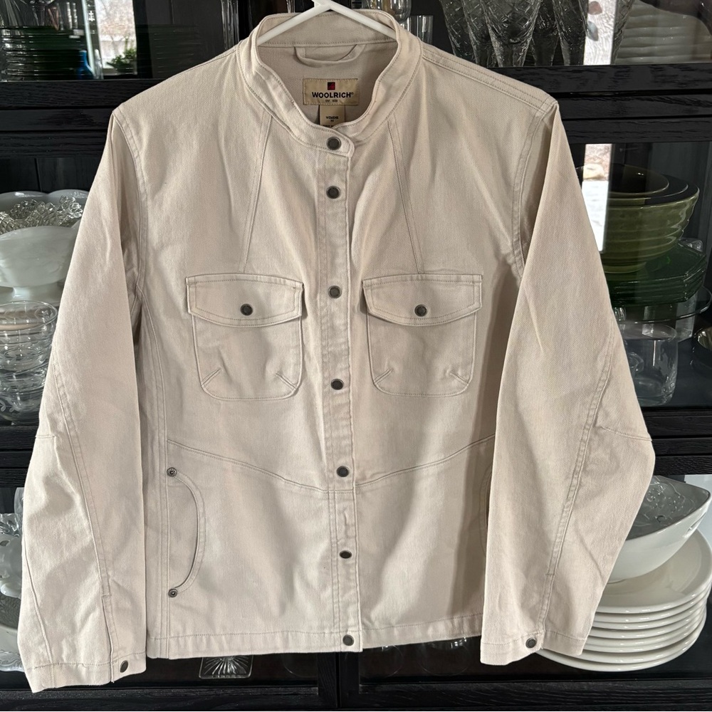 Woolrich Cream Fitted Jacket w/Snaps Down Front